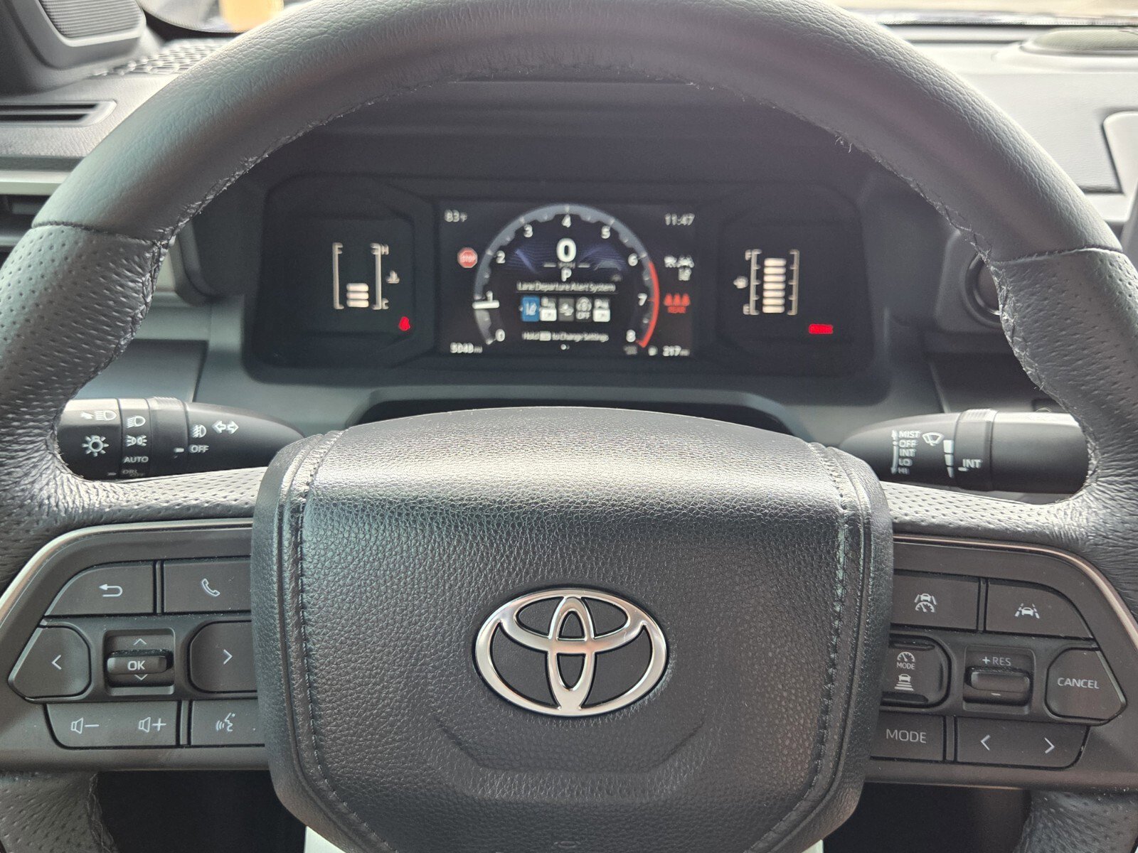 Certified 2025 Toyota Tacoma SR5 w/ SR5 Upgrade Package image 17