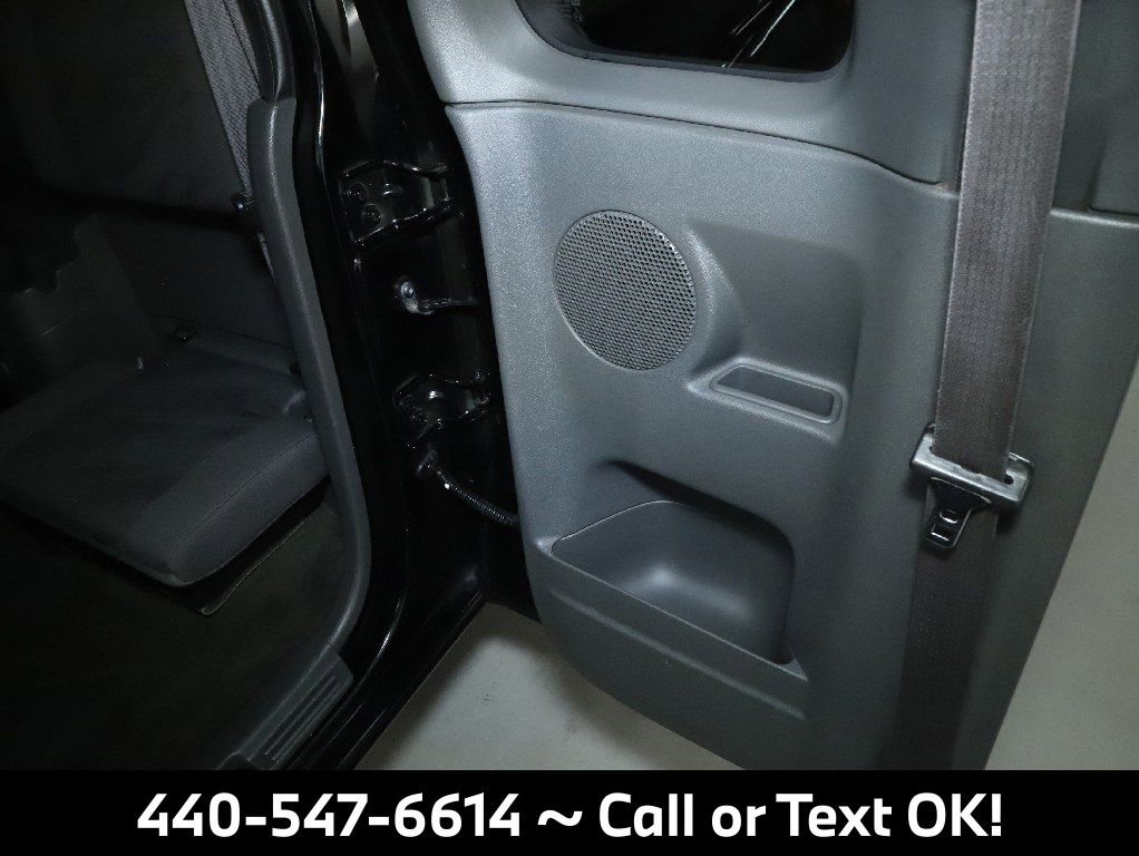 Used 2004 Chevrolet Colorado LS w/ Power Convenience Package image 23