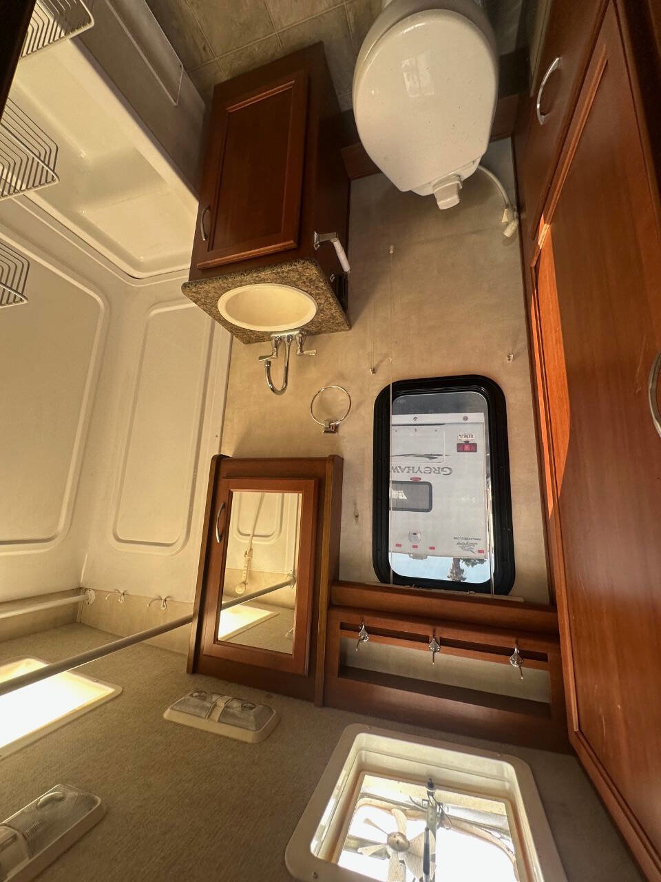 Used 2008 Dodge Sprinter 3500 image 25