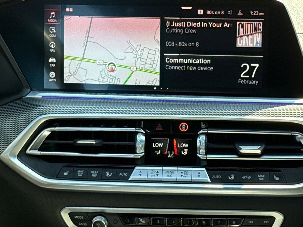 Used 2023 BMW X5 xDrive40i w/ M Sport Package image 13