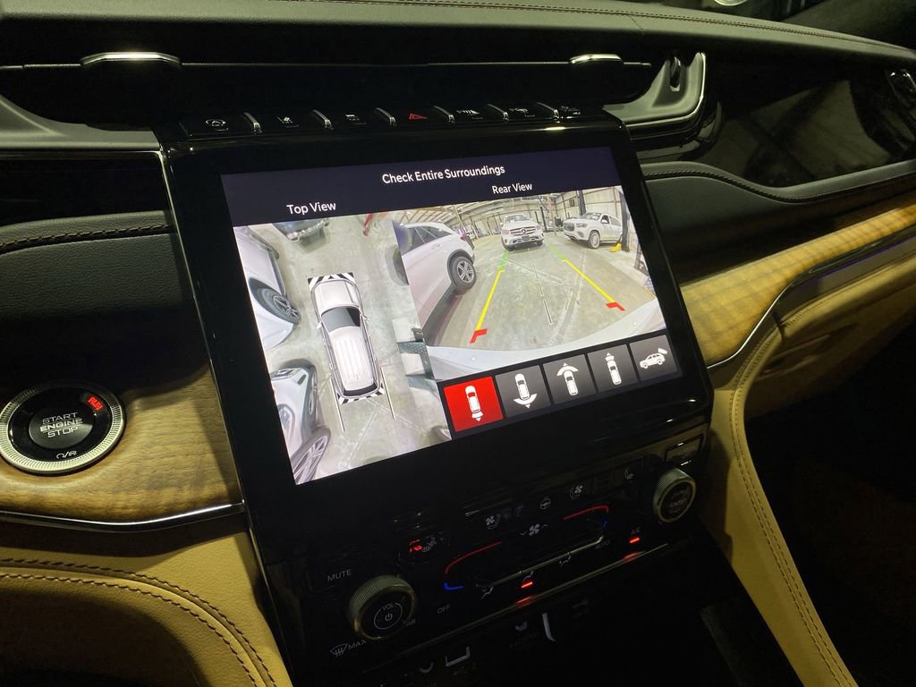 Used 2025 Jeep Grand Cherokee L Summit image 6