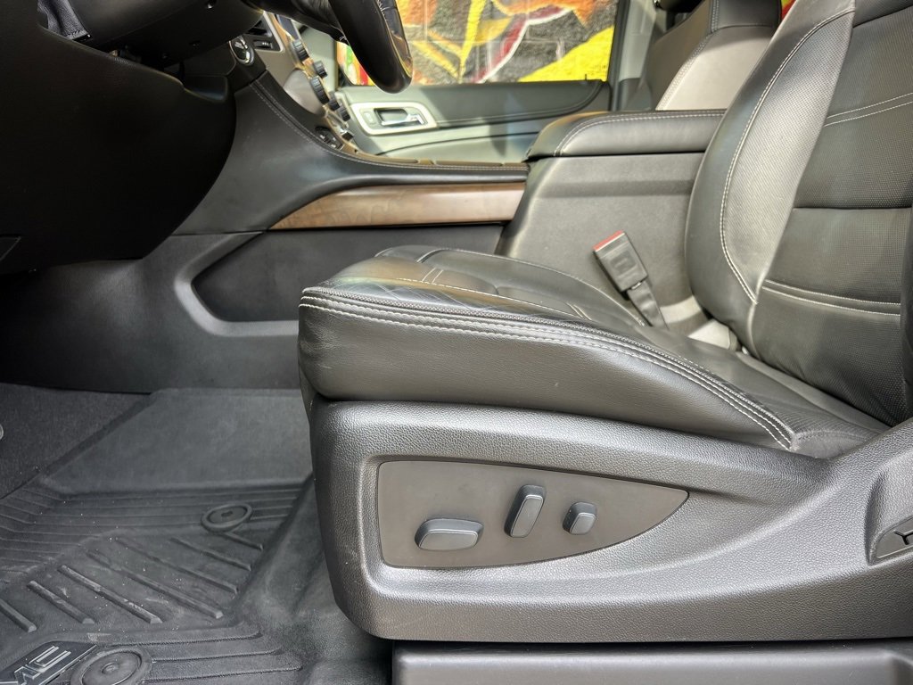 Used 2019 GMC Yukon Denali w/ Denali Ultimate Package image 48