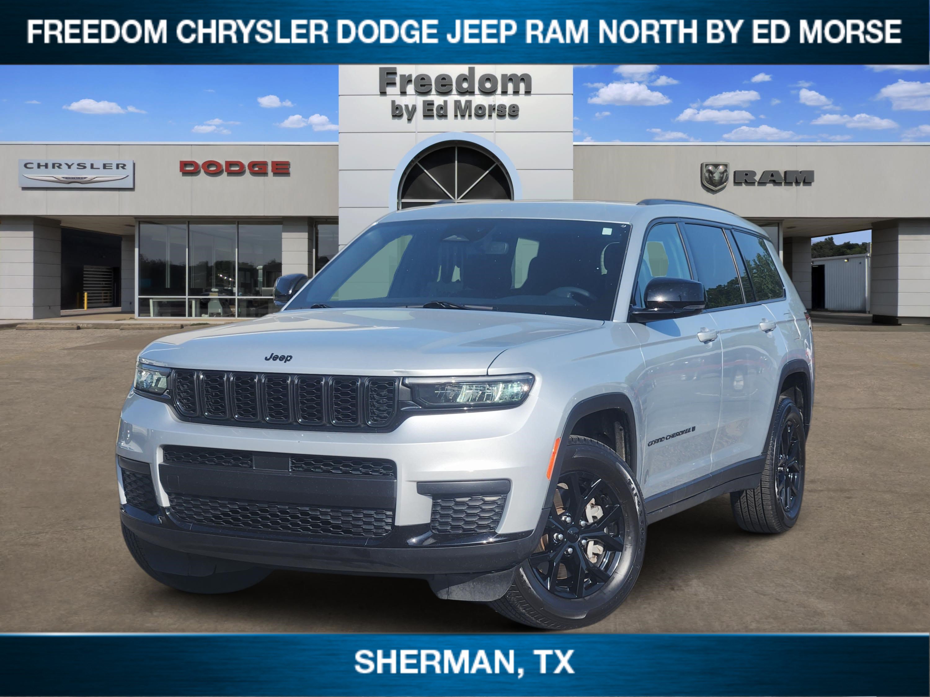 Used 2024 Jeep Grand Cherokee L Laredo AWD/4WD image 1