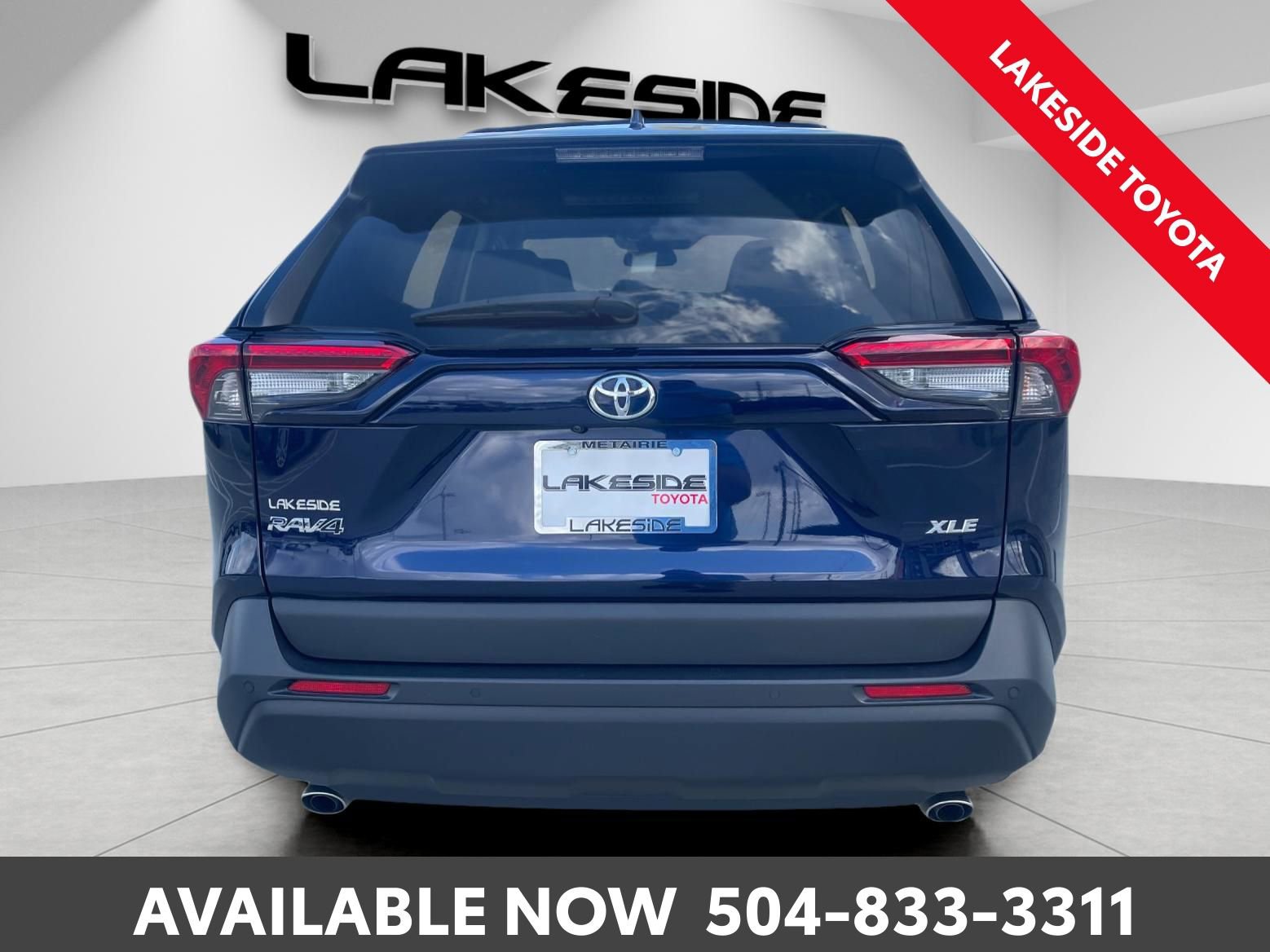 Used 2023 Toyota RAV4 XLE Premium image 5