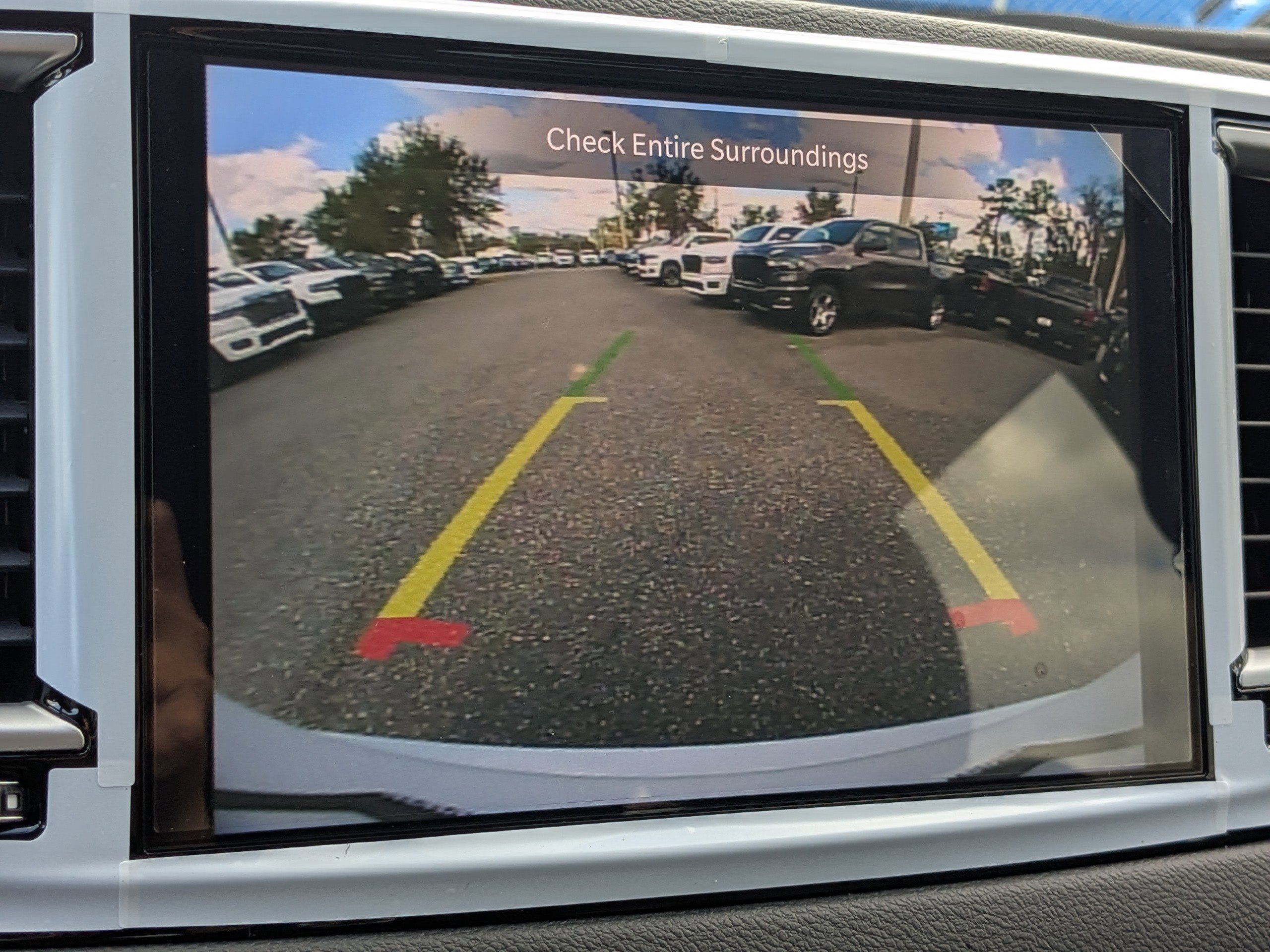 New 2026 Chrysler Voyager LX image 19