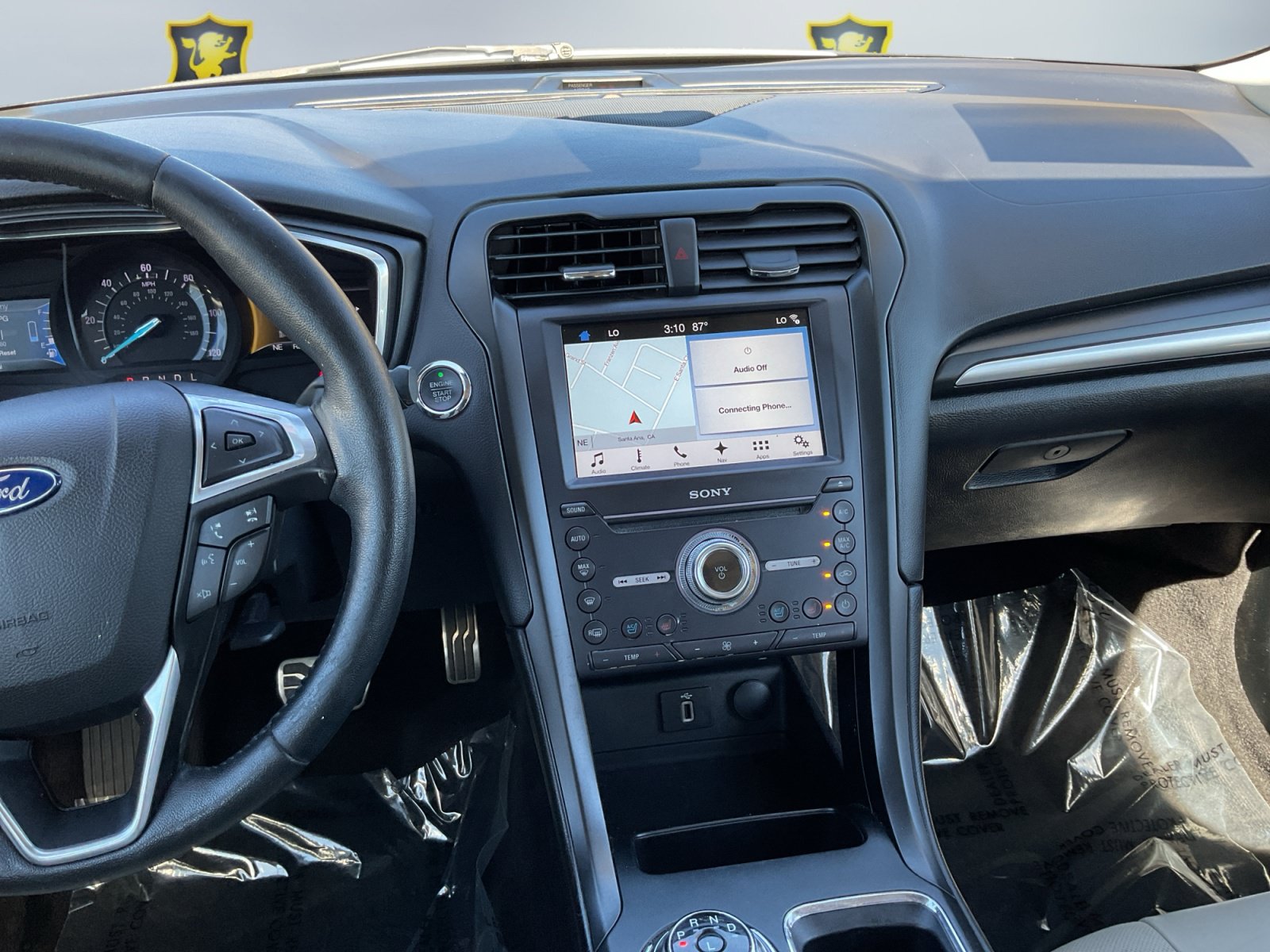 Used 2017 Ford Fusion Energi Titanium FWD image 13