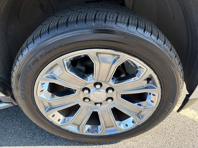 Used 2019 GMC Yukon XL Denali w/ Open Road Package image 12