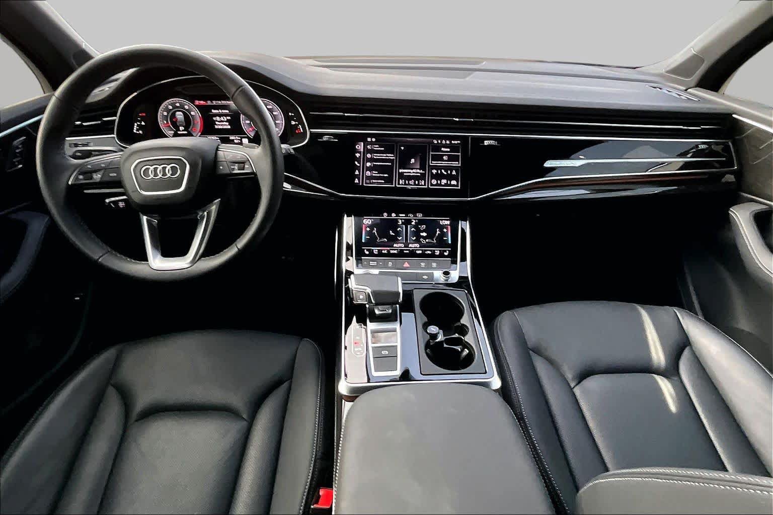 Used 2025 Audi Q7 3.0T Premium Plus w/ Premium Plus Package AWD/4WD image 16