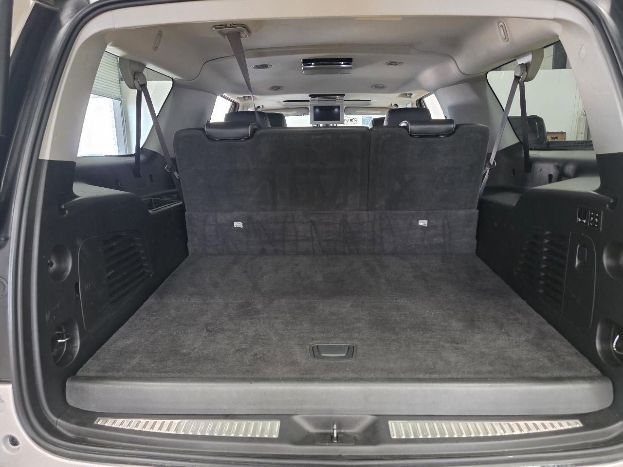 Used 2016 Chevrolet Suburban LTZ AWD/4WD image 22