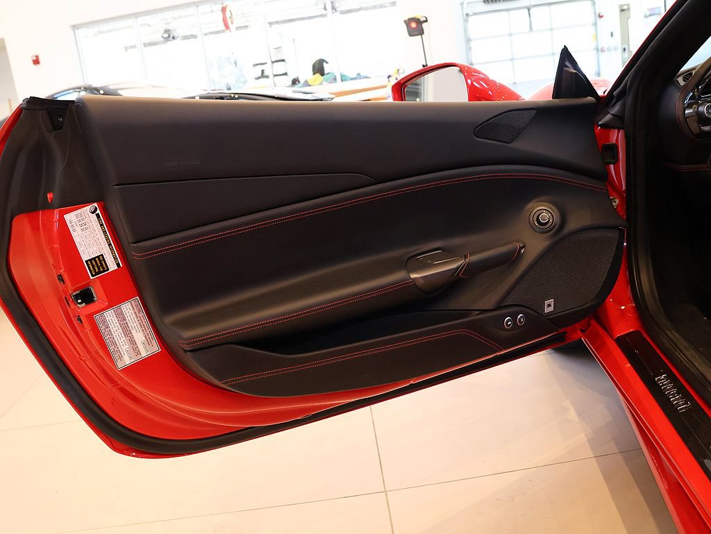 Certified 2017 Ferrari 488 Spider RWD image 98