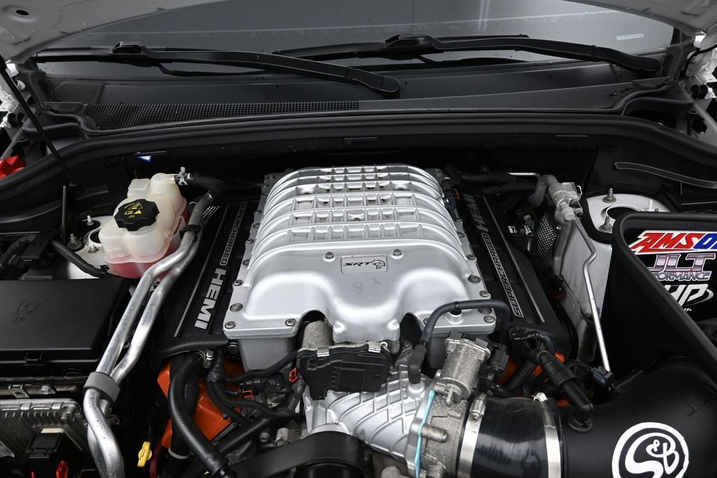 Used 2018 Jeep Grand Cherokee Trackhawk AWD/4WD image 41