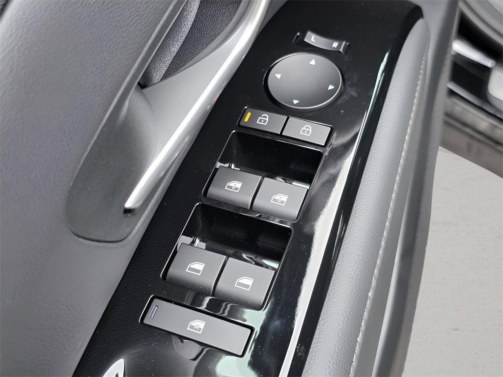 Certified 2025 Hyundai Tucson Limited image 18