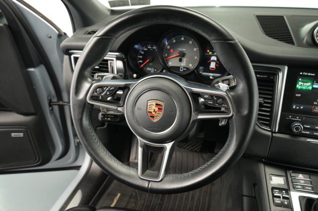 Used 2018 Porsche Macan S AWD/4WD image 30