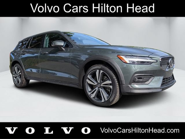 New 2026 Volvo V60 B5 Cross Country Plus w/ Protection Package Premier AWD/4WD image 1
