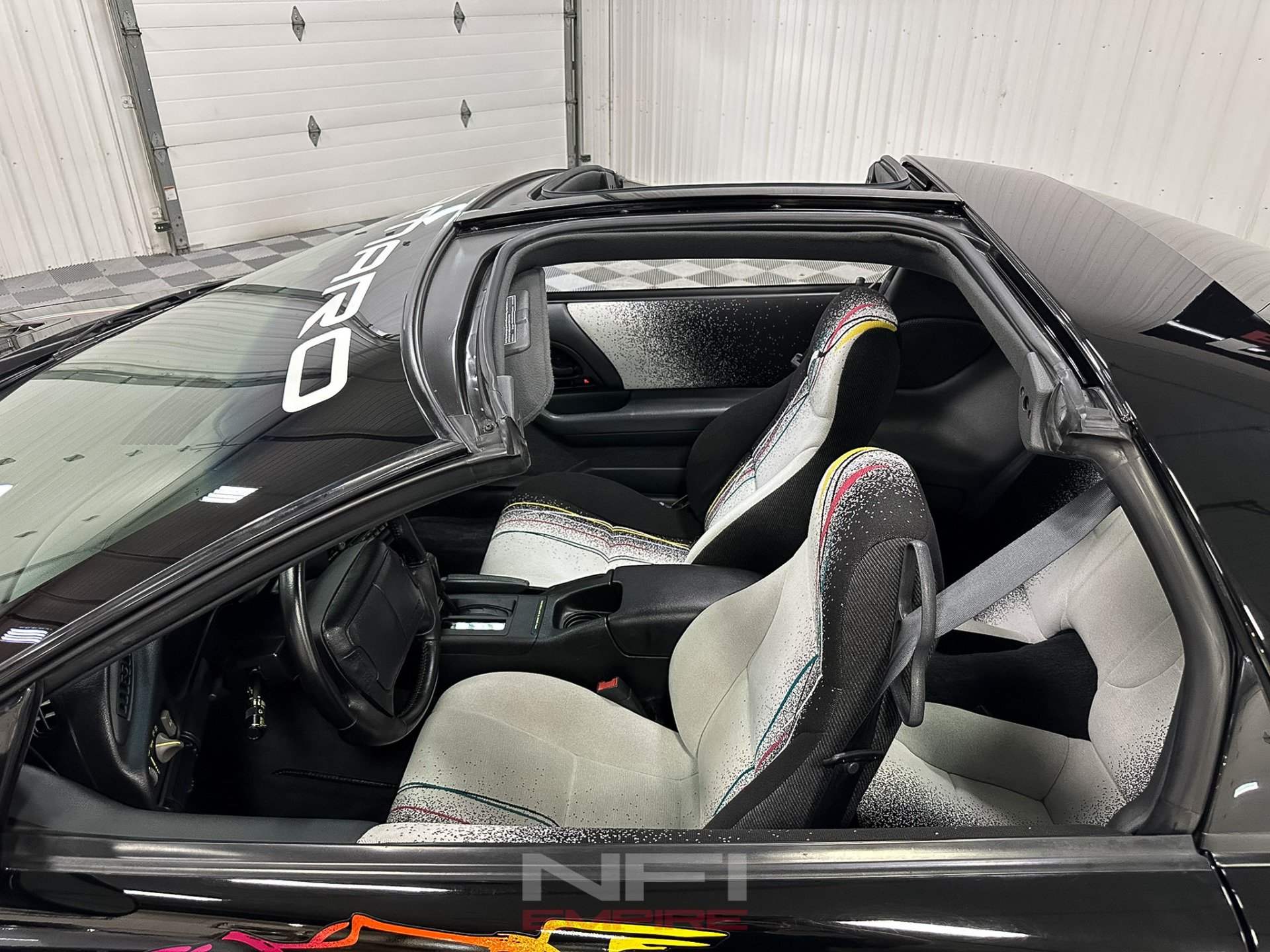 Used 1993 Chevrolet Camaro Z28 RWD image 48