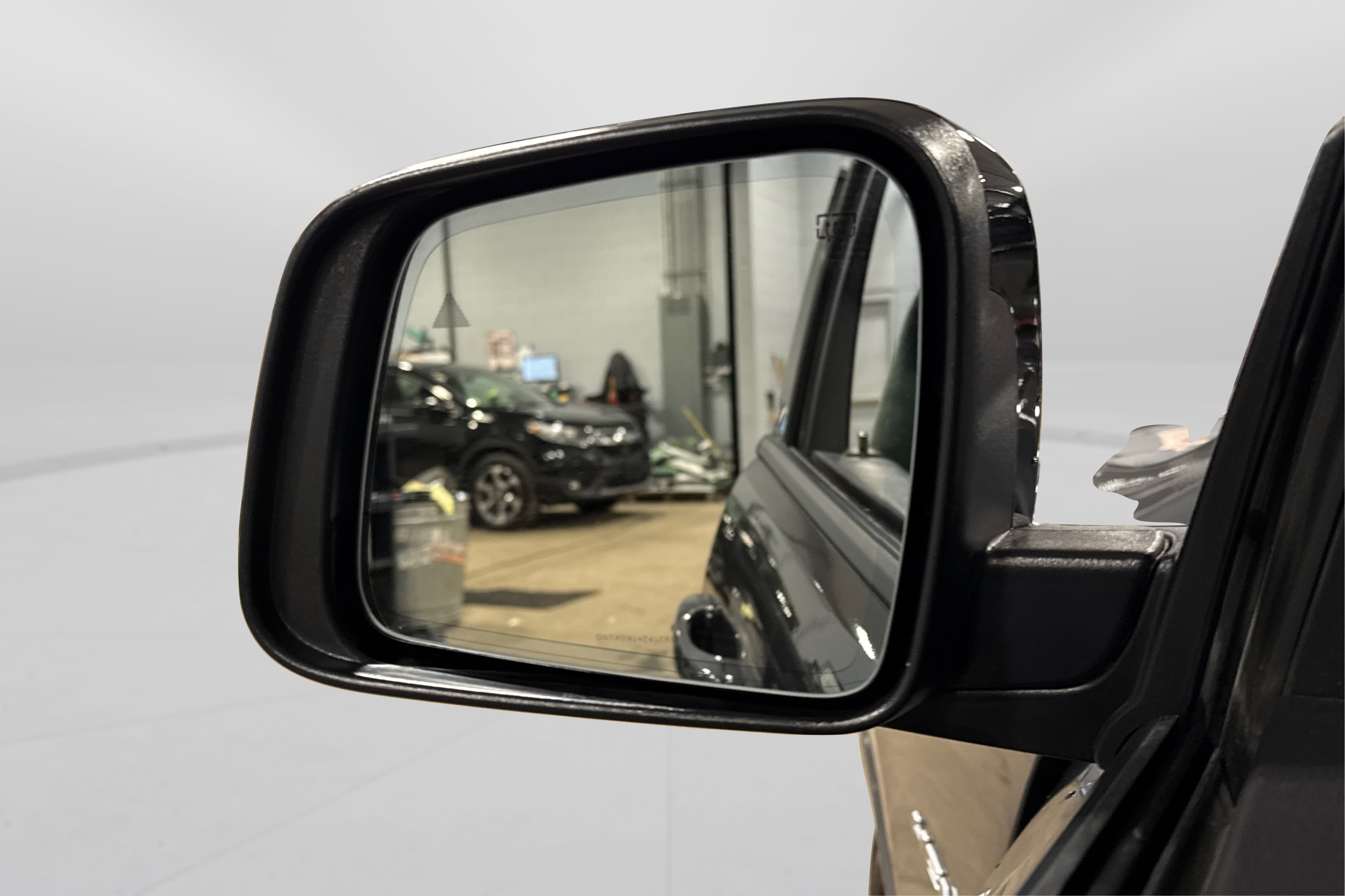 Used 2025 Dodge Durango R/T AWD/4WD image 14