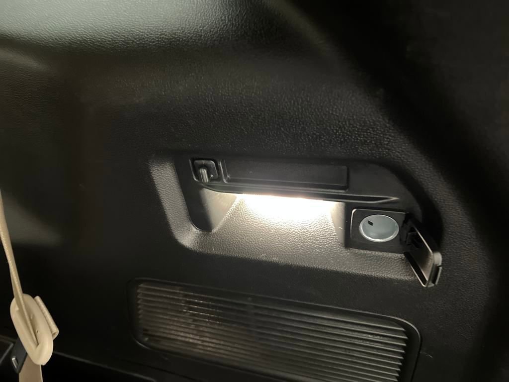 Used 2024 Ford Explorer XLT w/ Equipment Group 202A image 39