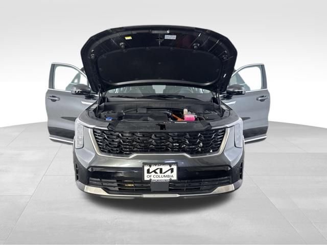 Certified 2025 Kia Sorento EX image 13