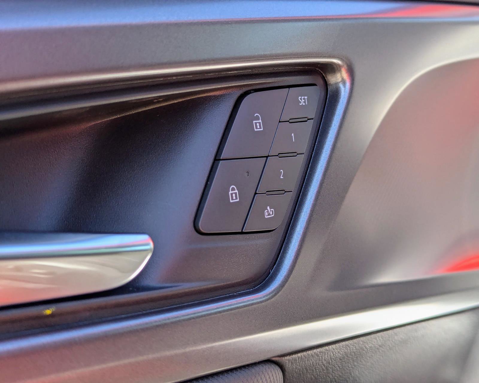 New 2026 Chevrolet Equinox EV RS image 28