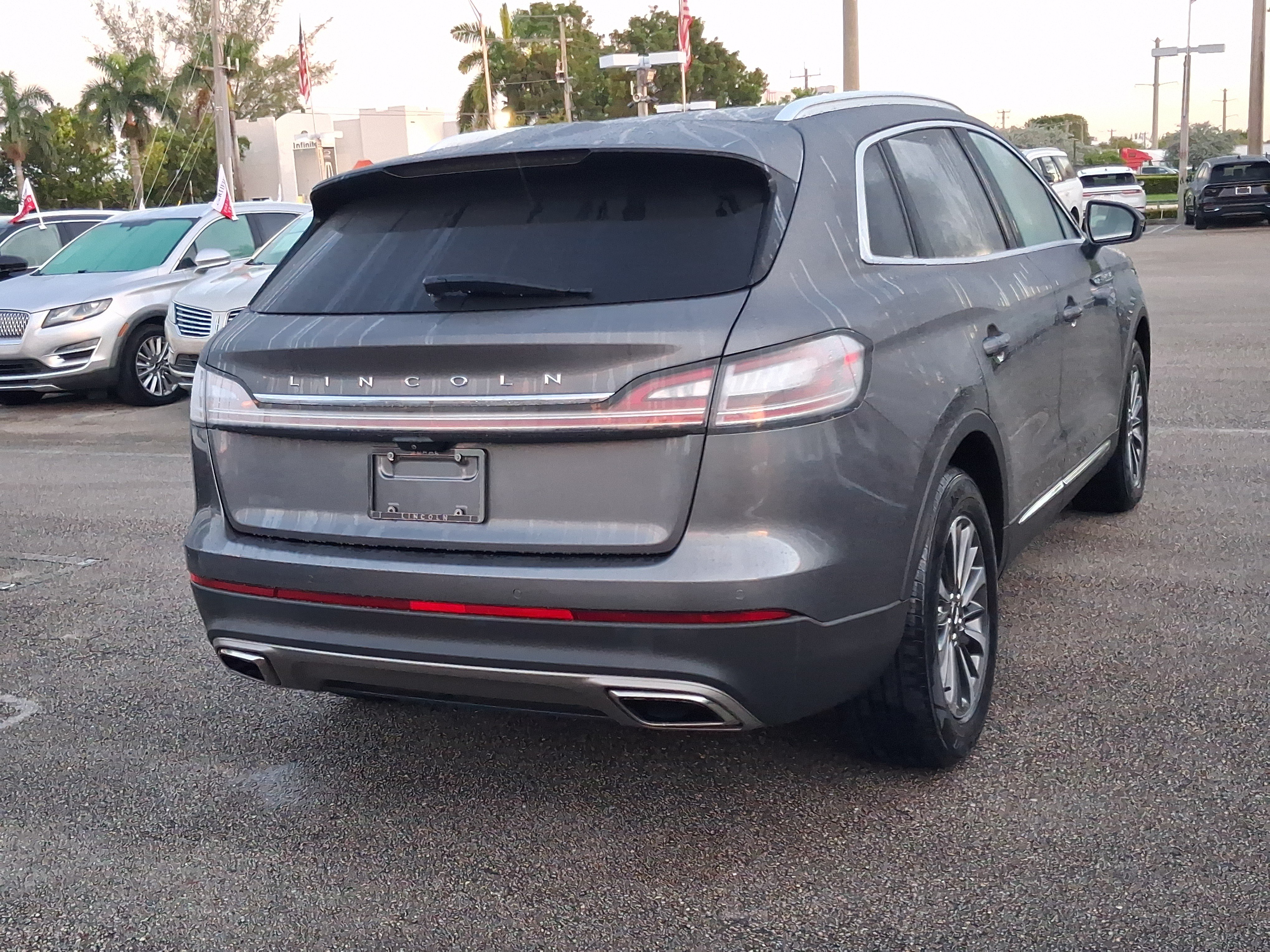 Certified 2023 Lincoln Nautilus FWD image 4
