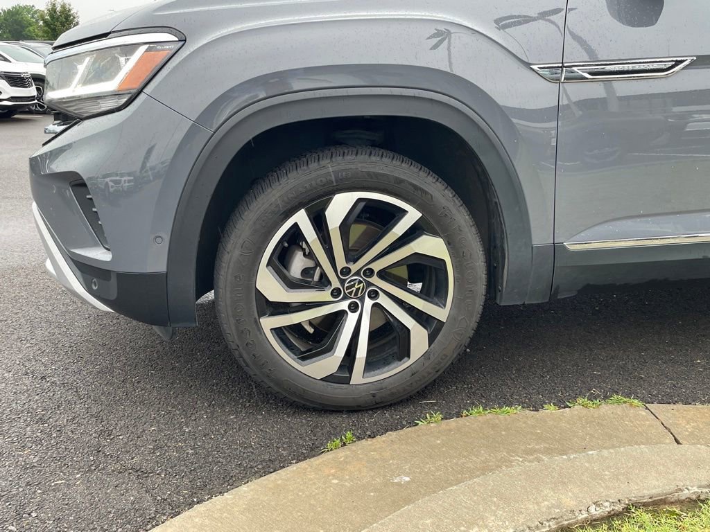 Used 2021 Volkswagen Atlas Cross Sport SEL Premium w/ Cross Sport MDO Package AWD/4WD image 30