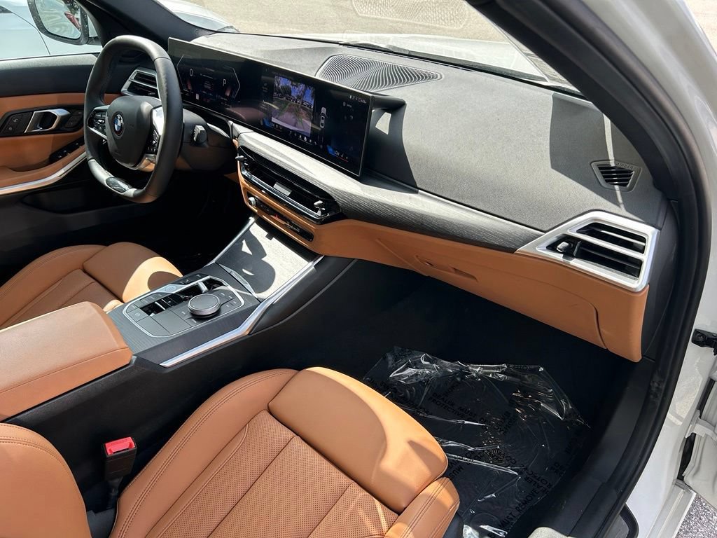 Used 2026 BMW 330i xDrive Sedan AWD/4WD image 44