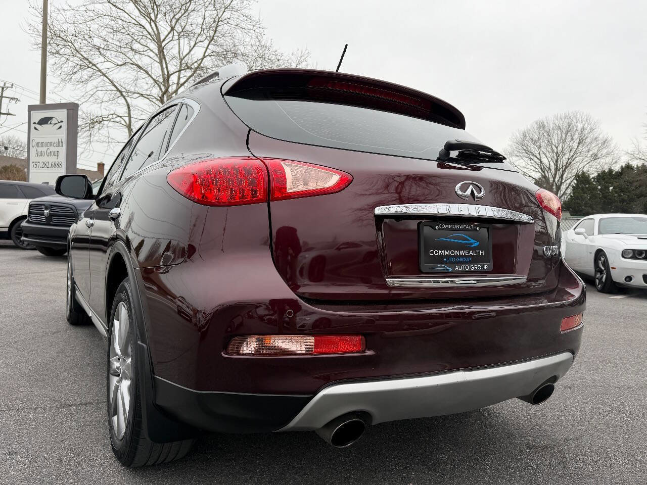 Used 2017 INFINITI QX50 AWD w/ Premium Plus Package image 19