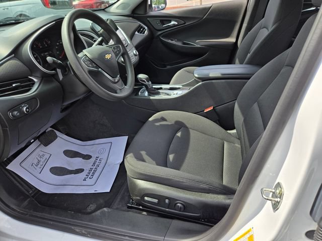 Used 2022 Chevrolet Malibu LT FWD image 10