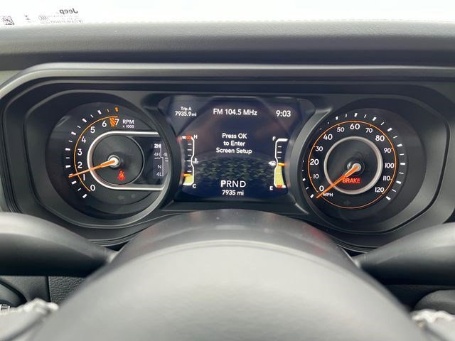 Used 2025 Jeep Gladiator Mojave AWD/4WD image 16