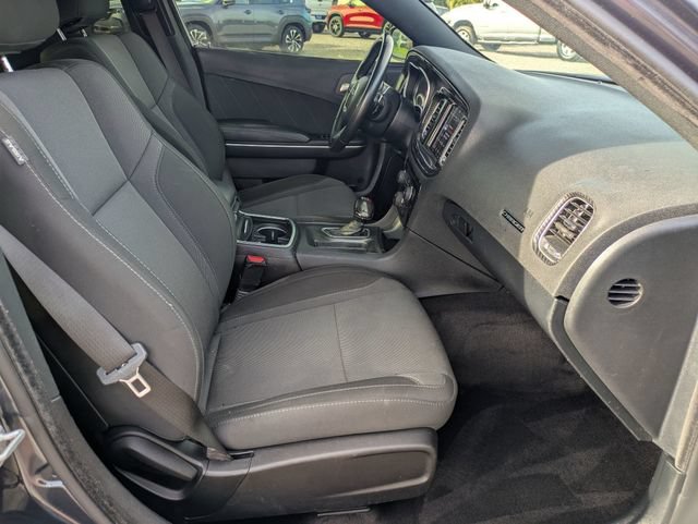 Used 2018 Dodge Charger SXT Plus RWD image 24