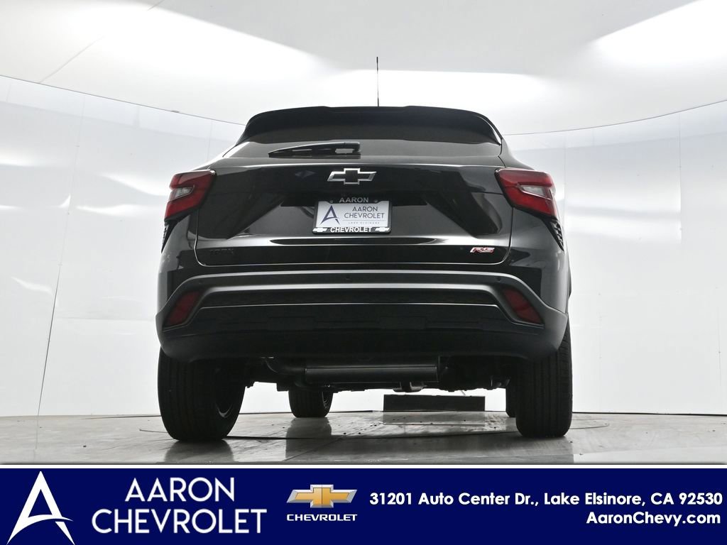 New 2026 Chevrolet Trax RS w/ Sunroof Package FWD image 64