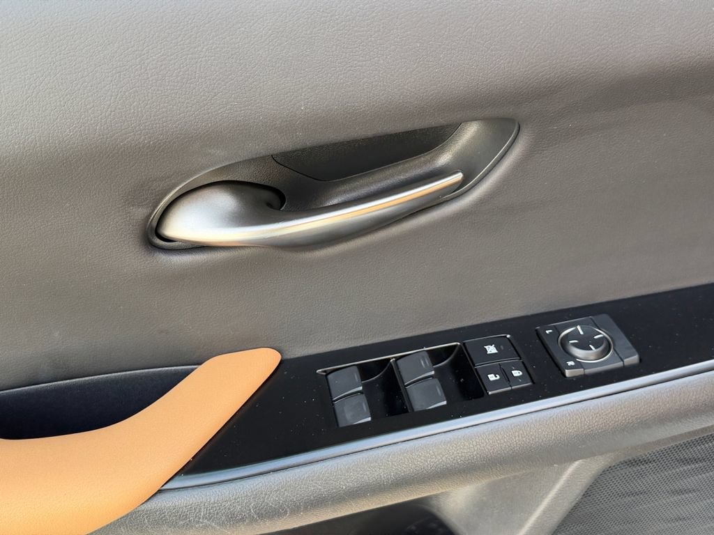 Used 2024 Lexus UX 250h AWD w/ Premium Package image 23