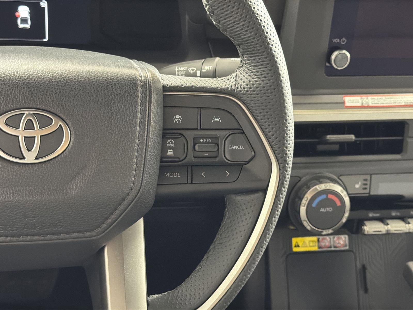 Used 2025 Toyota Tacoma SR5 image 12