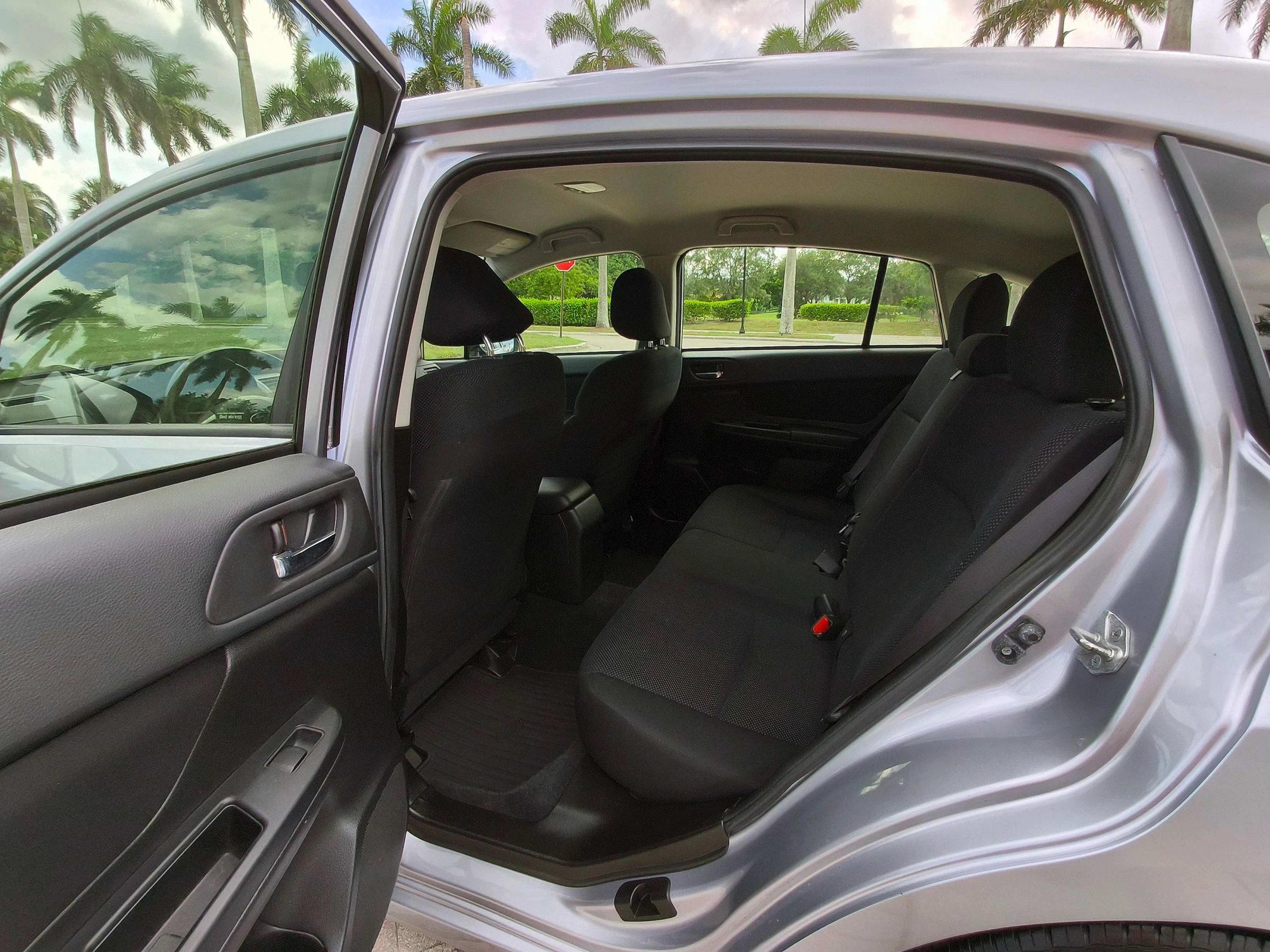 Used 2014 Subaru Impreza 2.0i Premium w/ All-Weather Package w/CVT AWD/4WD image 13