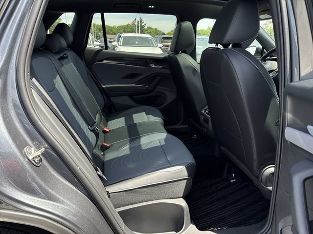 New 2026 Volkswagen Tiguan SE R-Line AWD/4WD image 27
