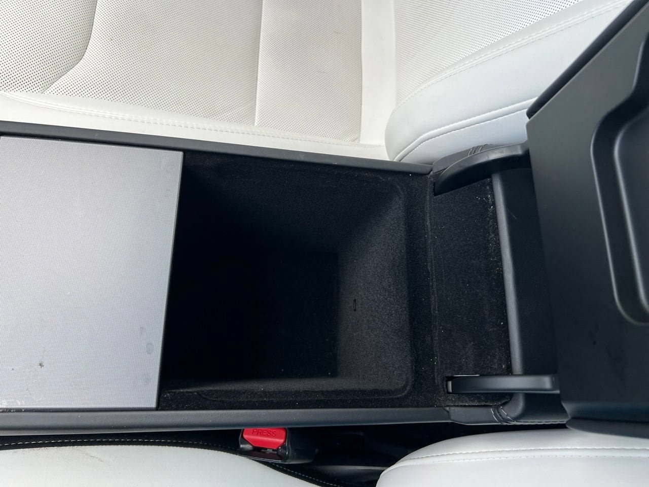 Used 2024 Tesla Model 3 Standard Range RWD image 23