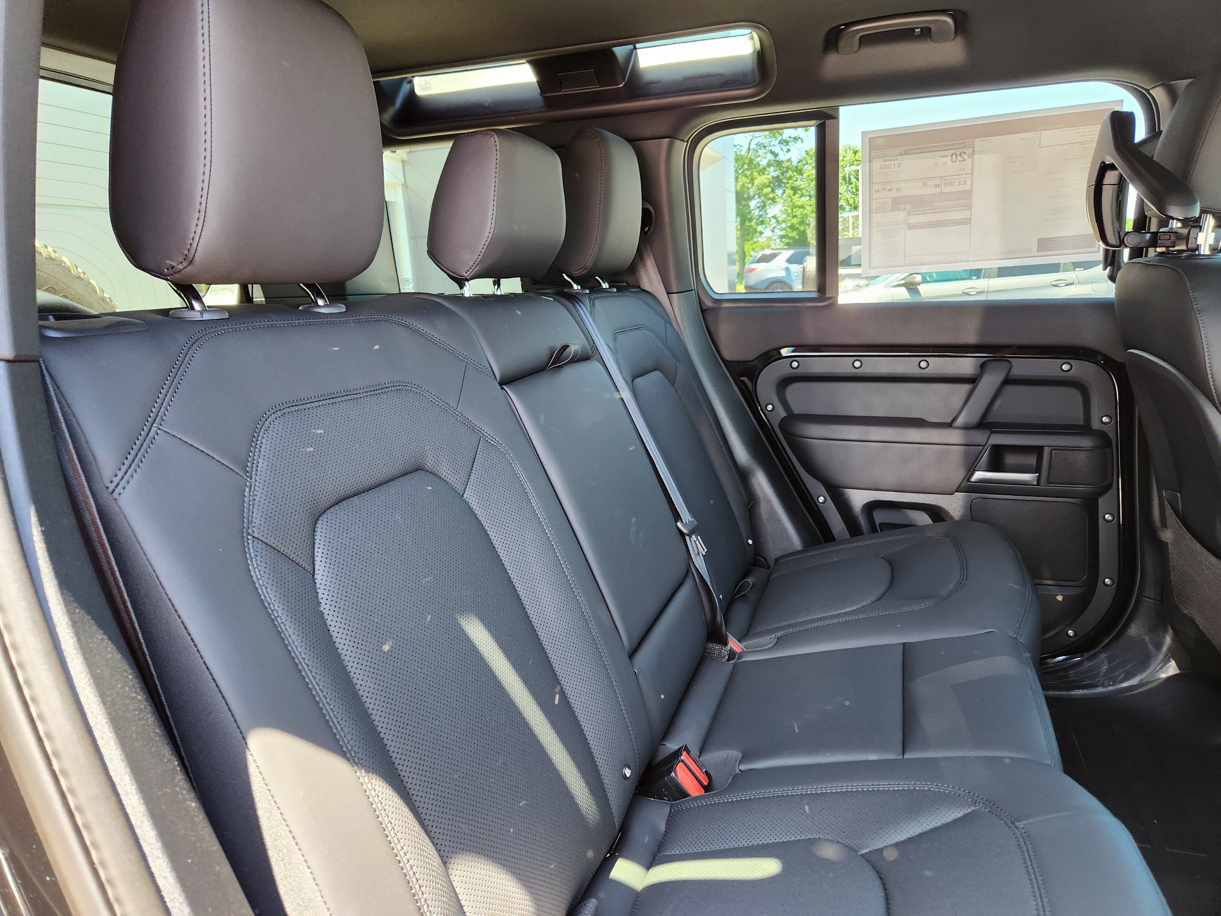 New 2026 Land Rover Defender 110 X-Dynamic SE AWD/4WD image 11