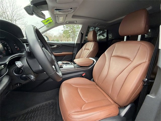 Used 2022 Audi Q8 Premium Plus image 11