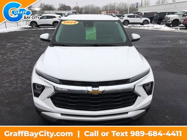 Used 2024 Chevrolet TrailBlazer LT w/ LT Cold Weather Package image 8
