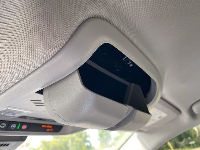 Used 2023 Chevrolet Equinox LT FWD image 35