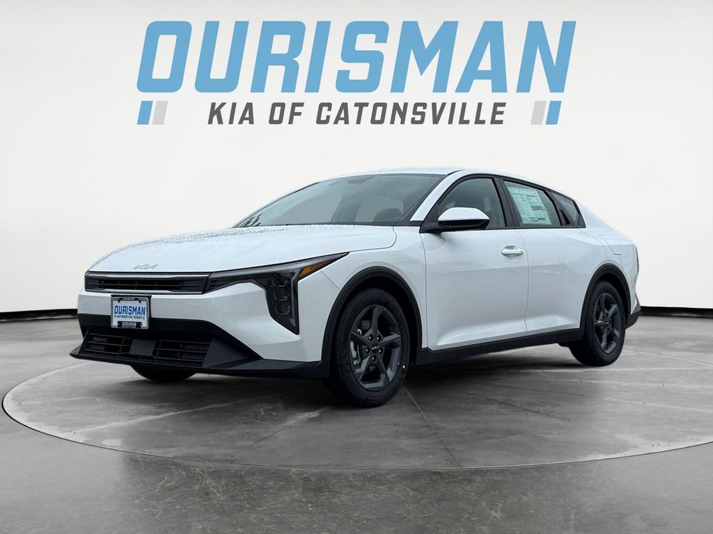 New 2025 Kia K4 LXS image 2