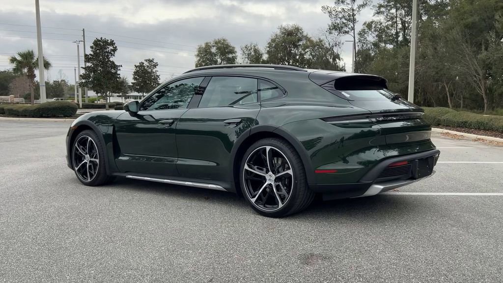 New 2025 Porsche Taycan 4S image 6