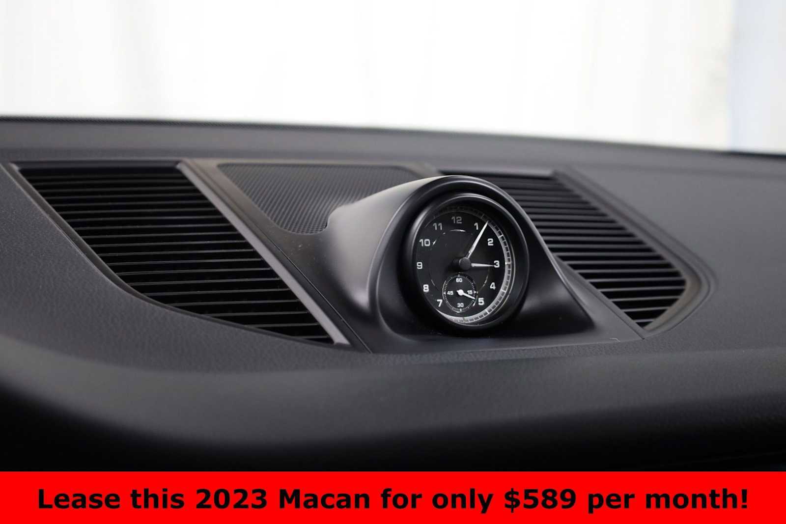 Certified 2023 Porsche Macan Turbo image 18
