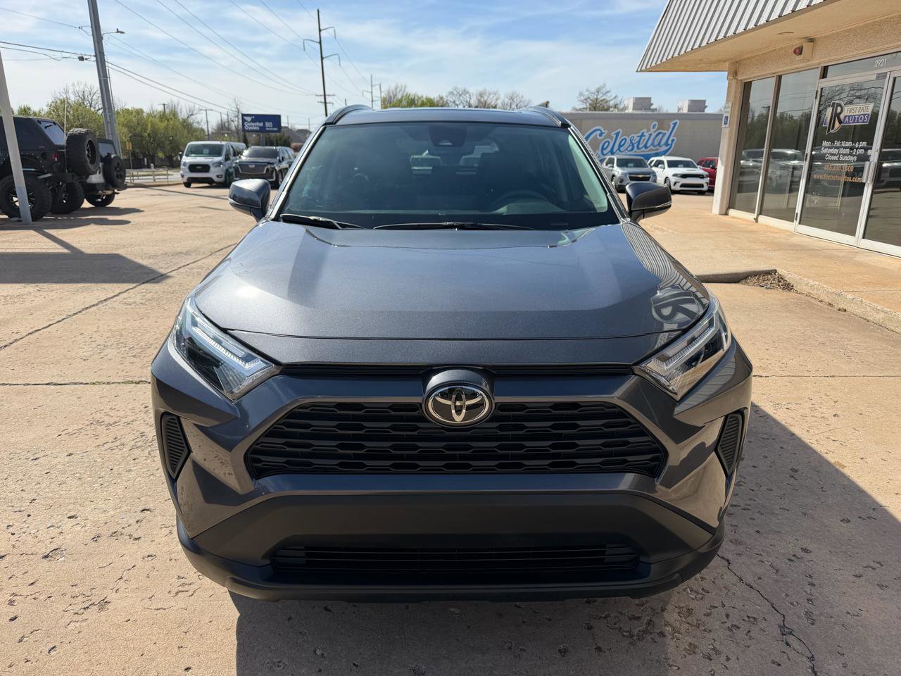 Used 2025 Toyota RAV4 XLE w/ Convenience Package image 2