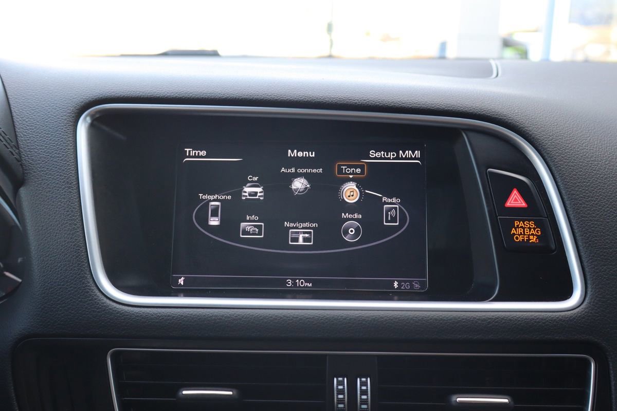 Used 2016 Audi SQ5 Premium Plus w/ Technology Package image 21