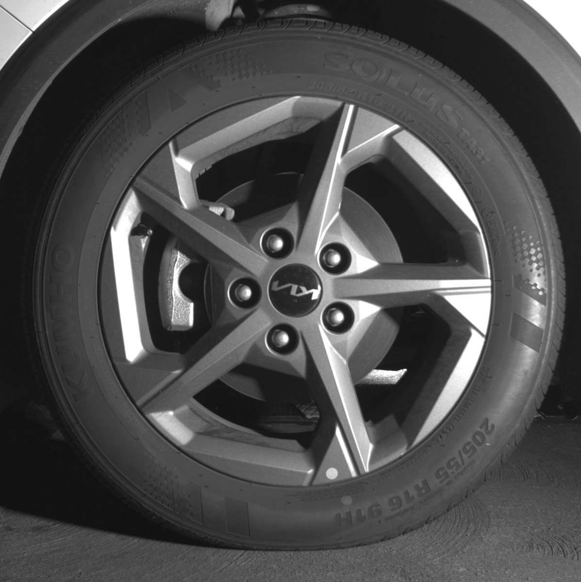 Used 2025 Kia K4 LXS image 12