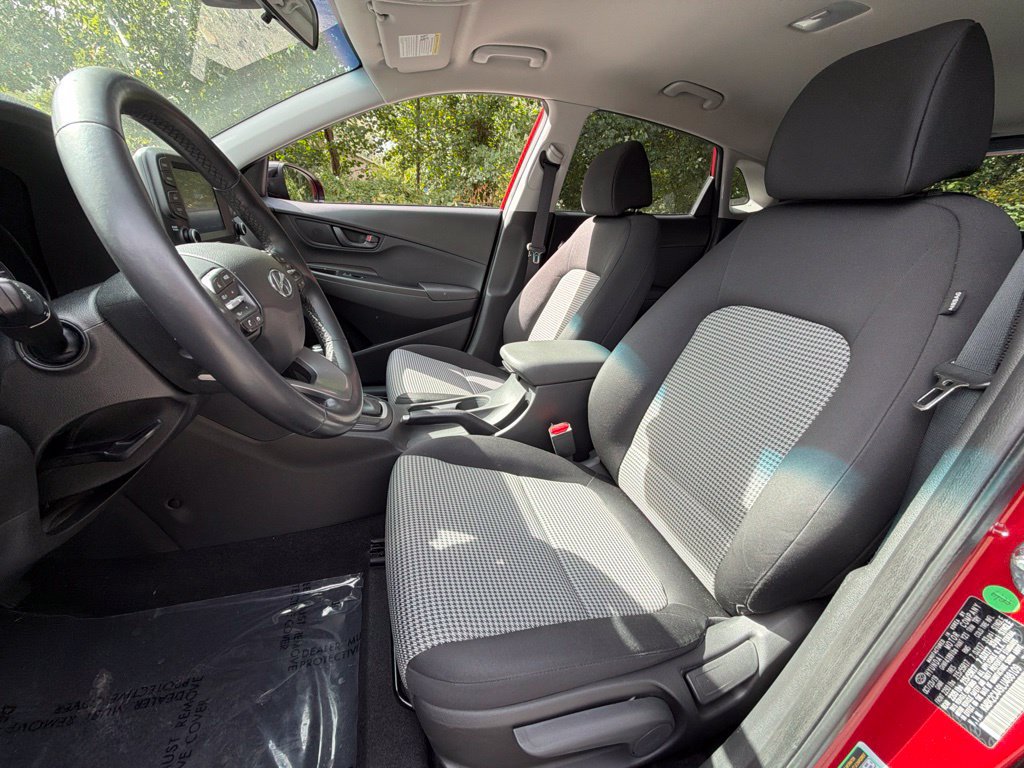 Used 2020 Hyundai Kona SEL AWD/4WD image 16