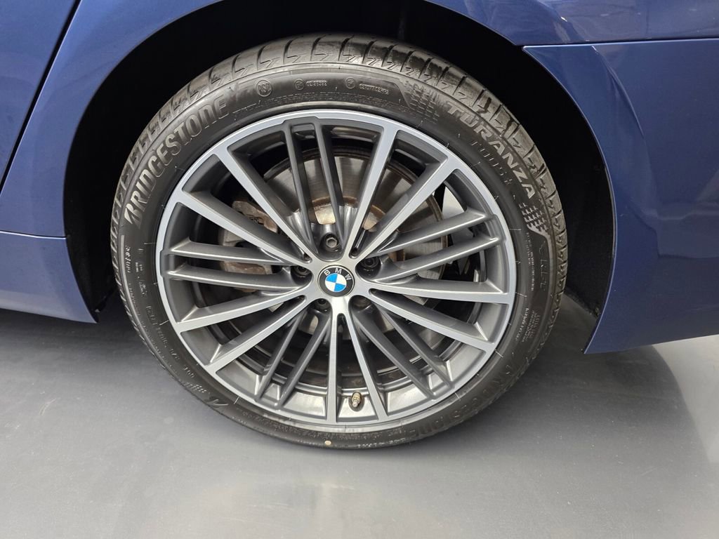 Certified 2023 BMW 540i 540i w/ Premium Package image 17