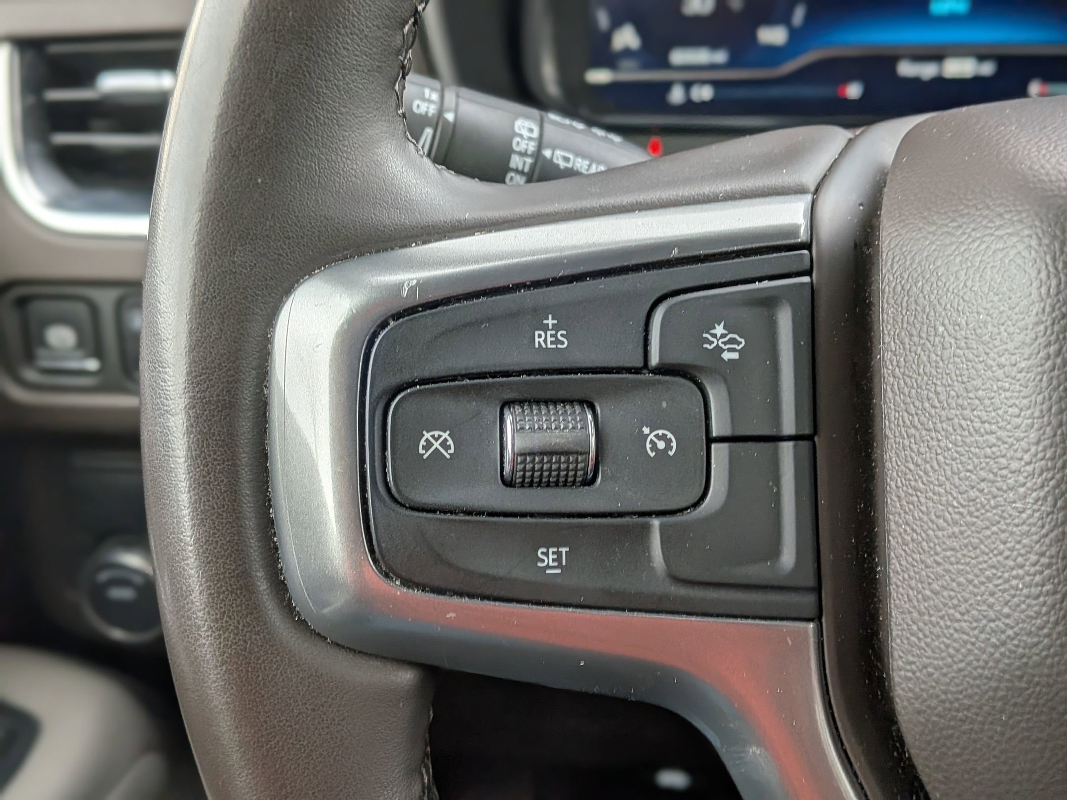 Used 2024 Chevrolet Tahoe LT image 21