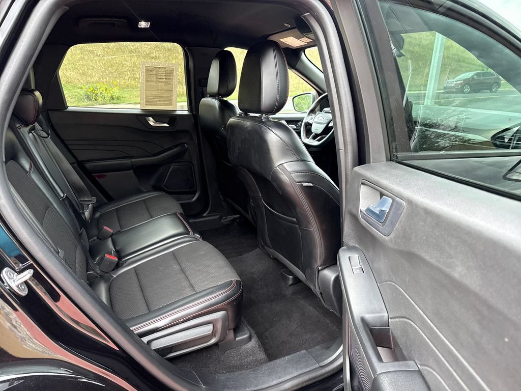 Used 2024 Ford Escape ST-Line AWD/4WD image 24